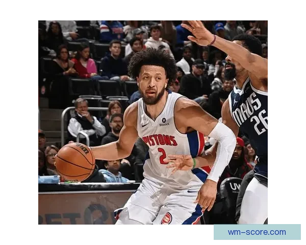 坎宁安伤停影响几何活塞榜首之争前景三专家一致看好球队稳定表现